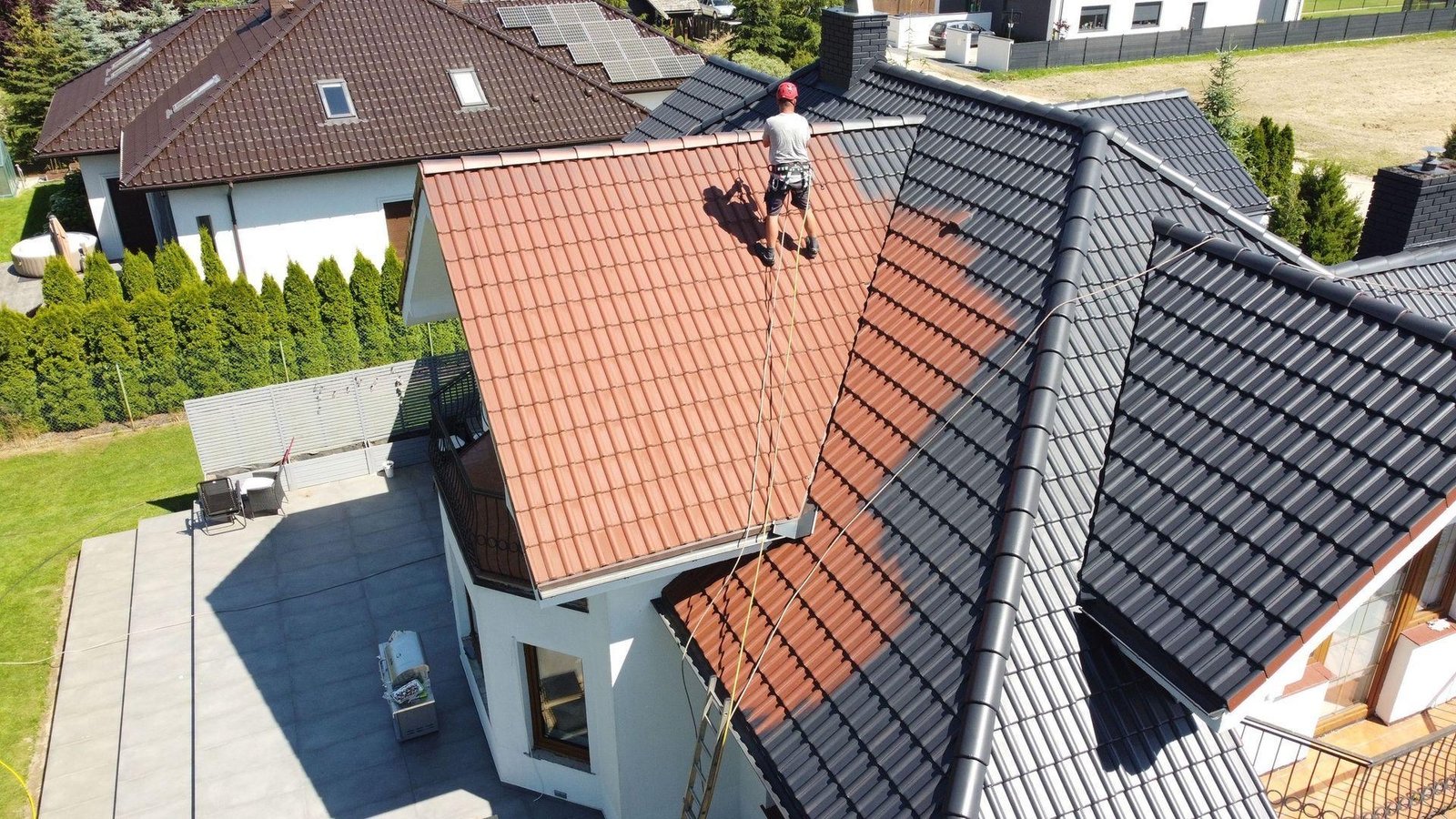 Roof painting